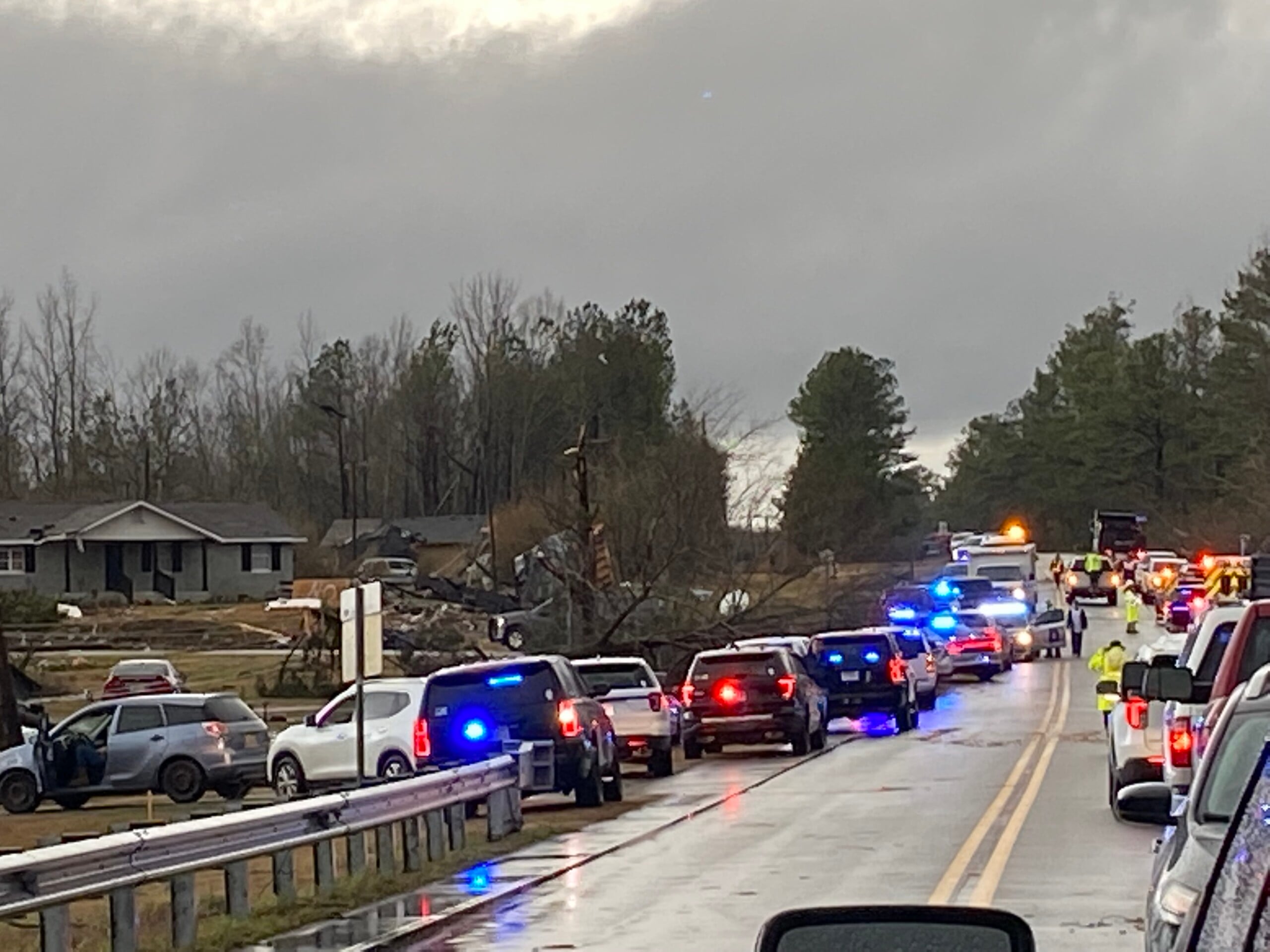 UPDATE: Seven Deaths Blamed on Autauga County Tornado - WAKA 8