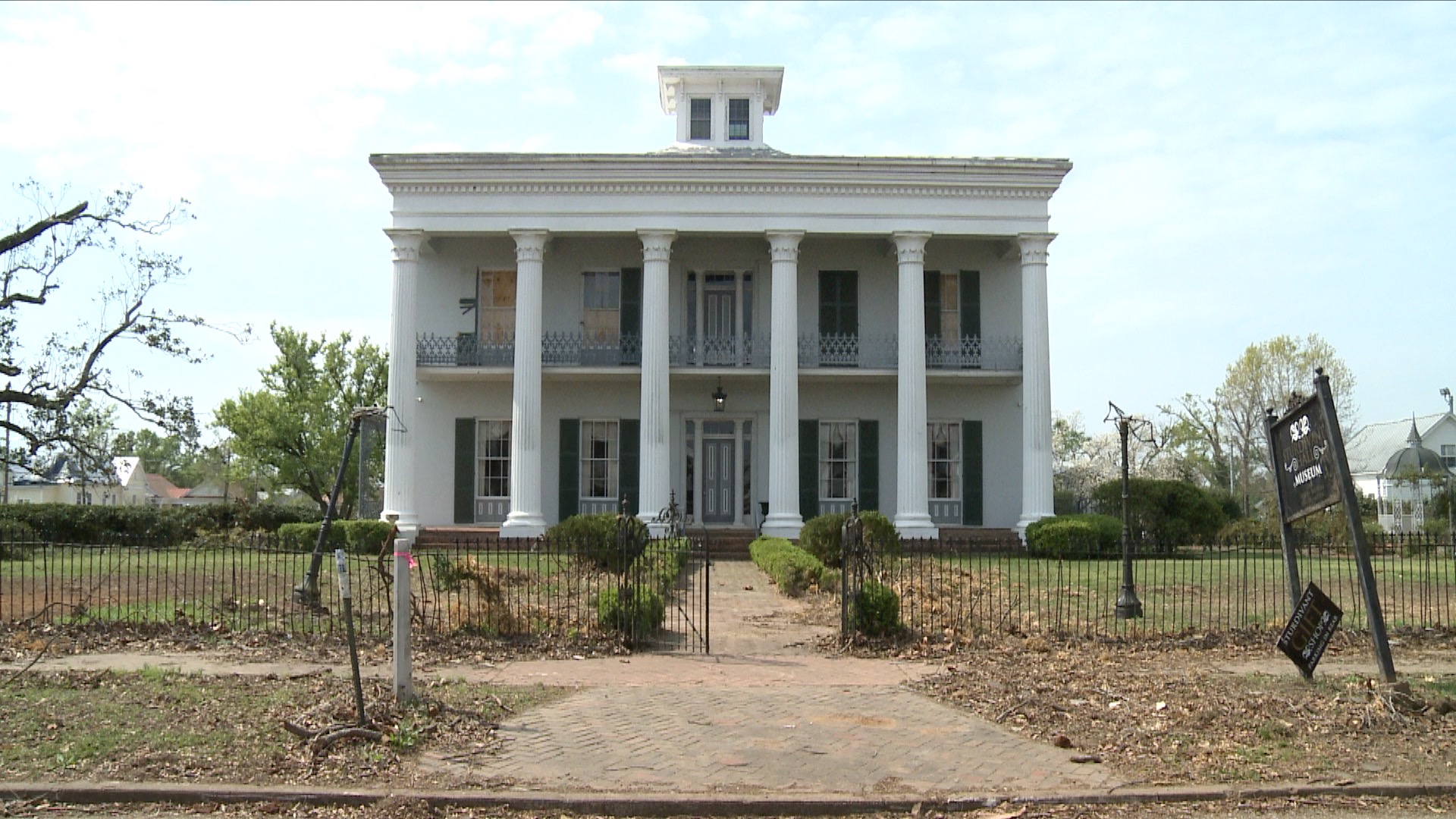 Selma Historic District Slowly Recovering from Tornado WAKA 8