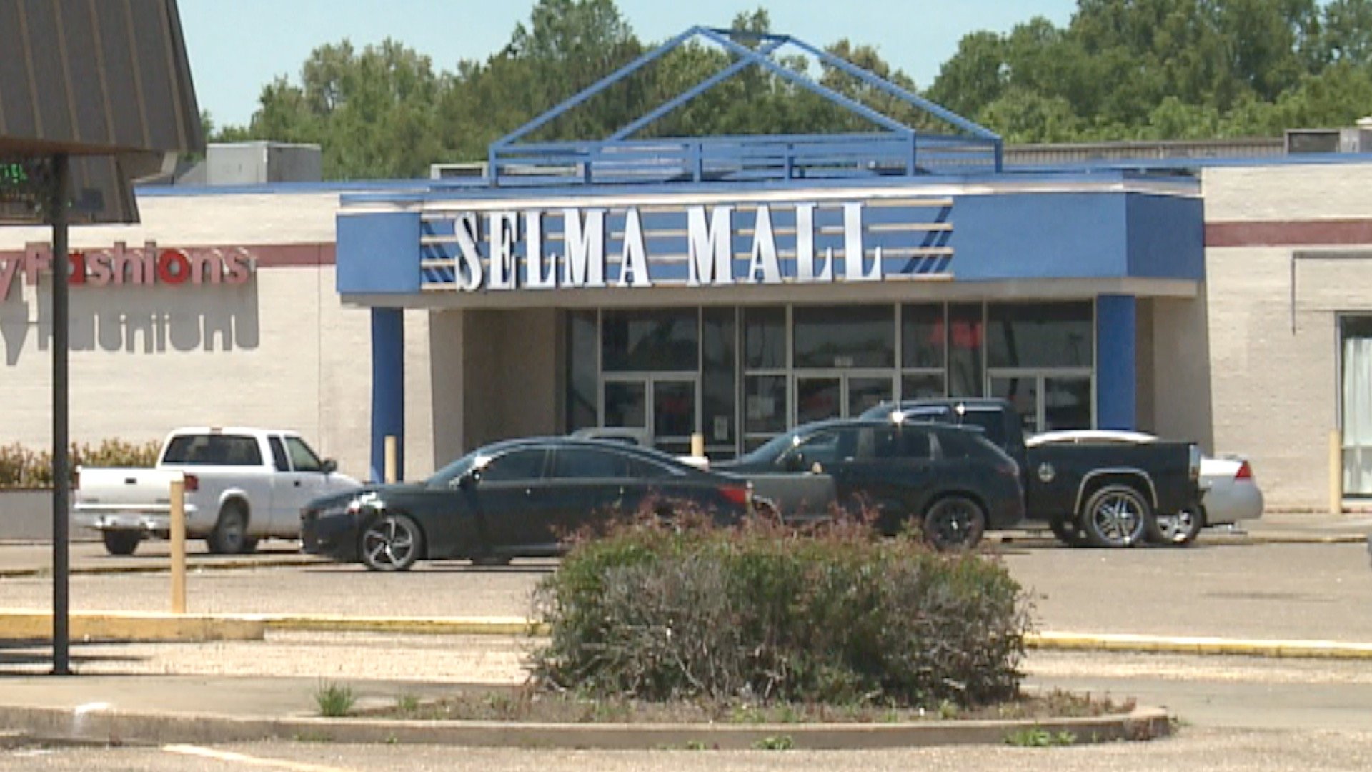 Belk Announces Closure of Selma Mall Store Location WAKA 8