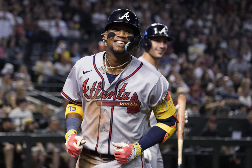 Braves Acuna Ascending Baseball