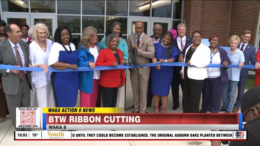 Btw Ribbon Cutting 080823