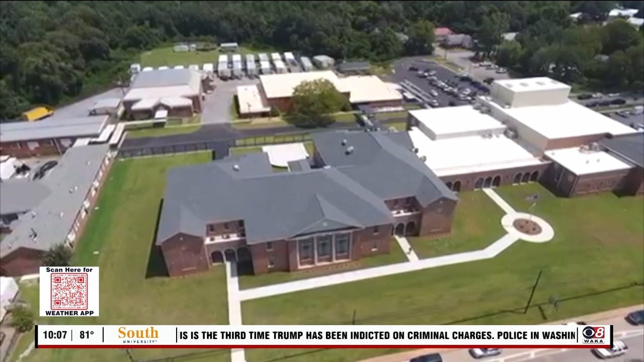 Tallassee High School unveils allnew building after years of work WAKA 8