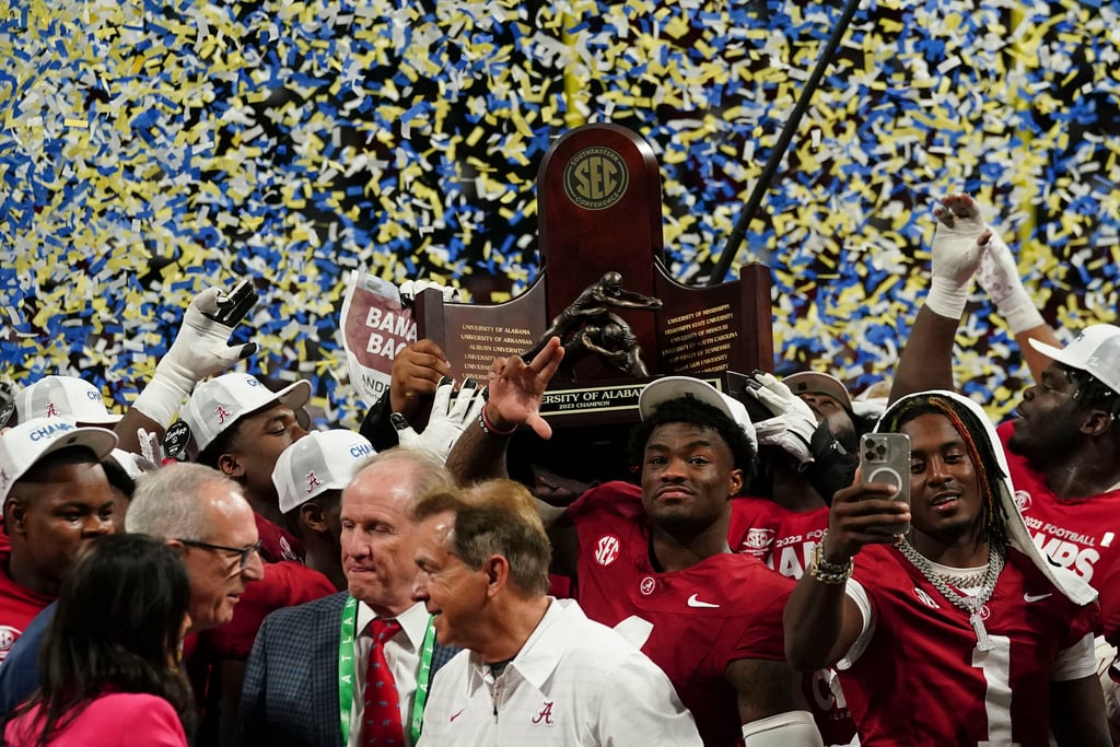 SEC Championship Game Coverage: No. 8 Alabama Knocks Off No. 1 Georgia ...