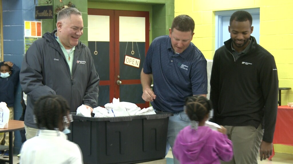 Wal Wkndbreakfastbag Pkg