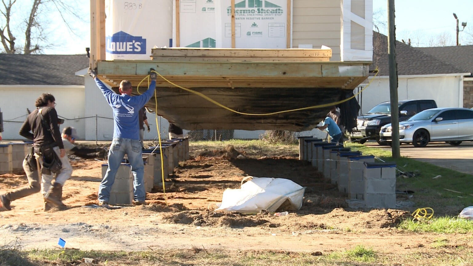 First of 100 affordable new modular homes delivered in Selma WAKA 8
