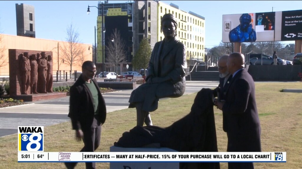 Rosa Parks Statue 021424