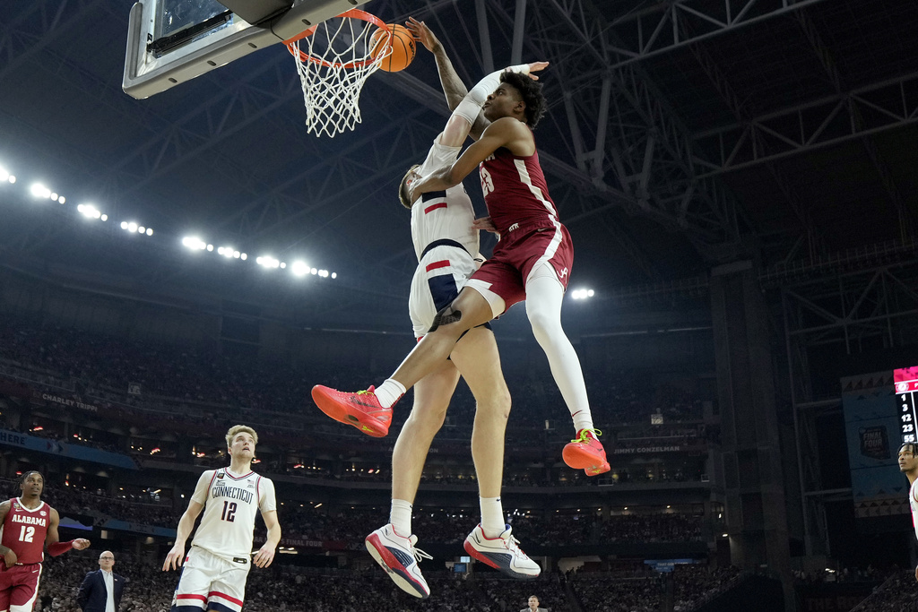 Ncaa Alabama Uconn Basketball