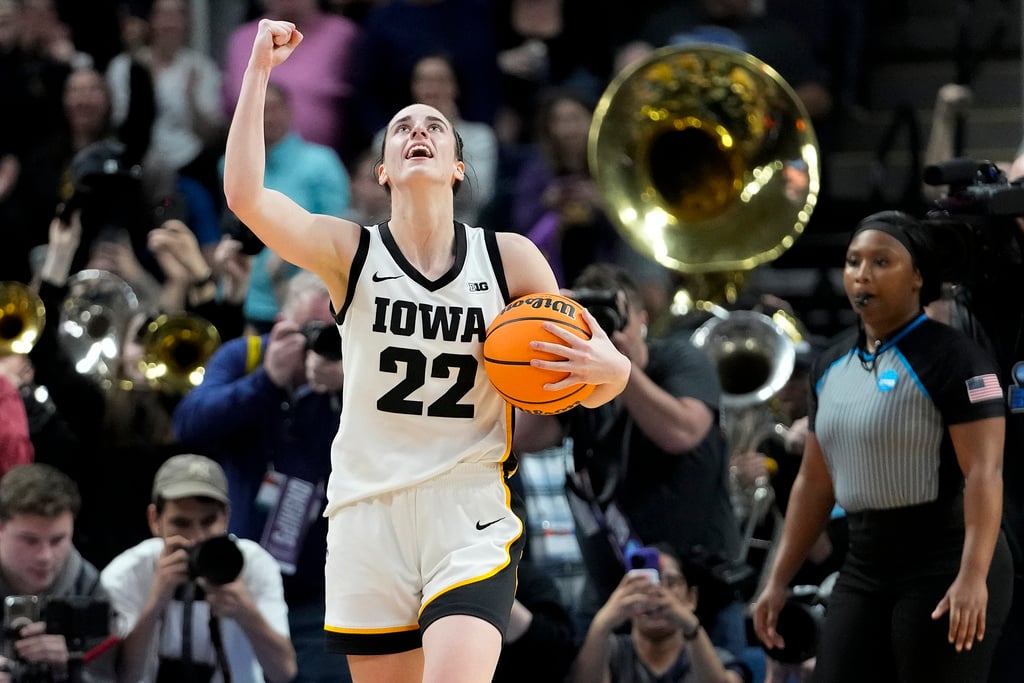 Aptopix Ncaa Lsu Iowa Basketball
