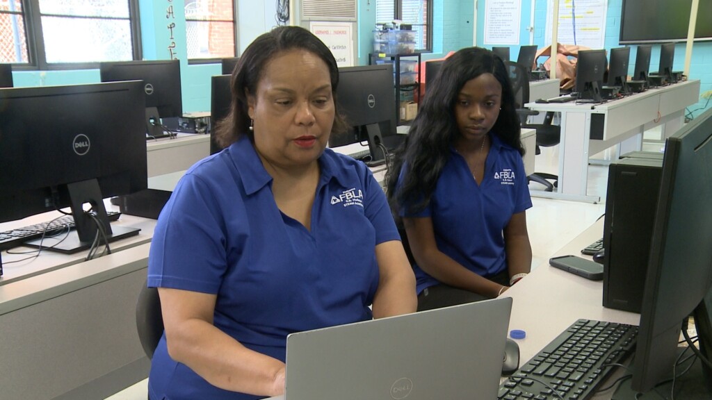 Wal Selmafbla0627 Fox Pkg