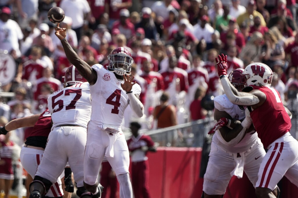 Alabama Wisconsin Football