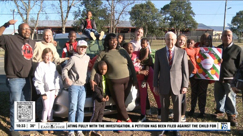 Montgomery Family With Nine Children Is Given A Van And Other Donations In An Outpouring Of Community Support