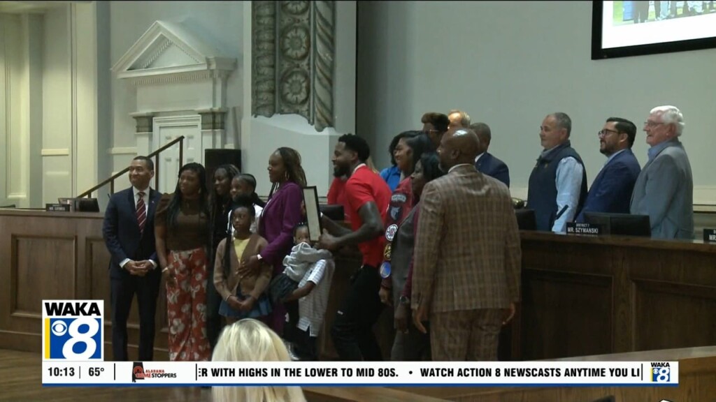 Nba Star Jamychal Green Honored For Giving Back To Montgomery
