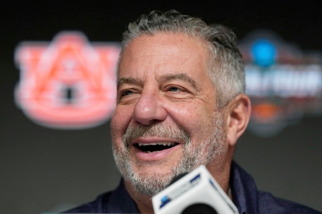 Ncaa Aubrun Basketball