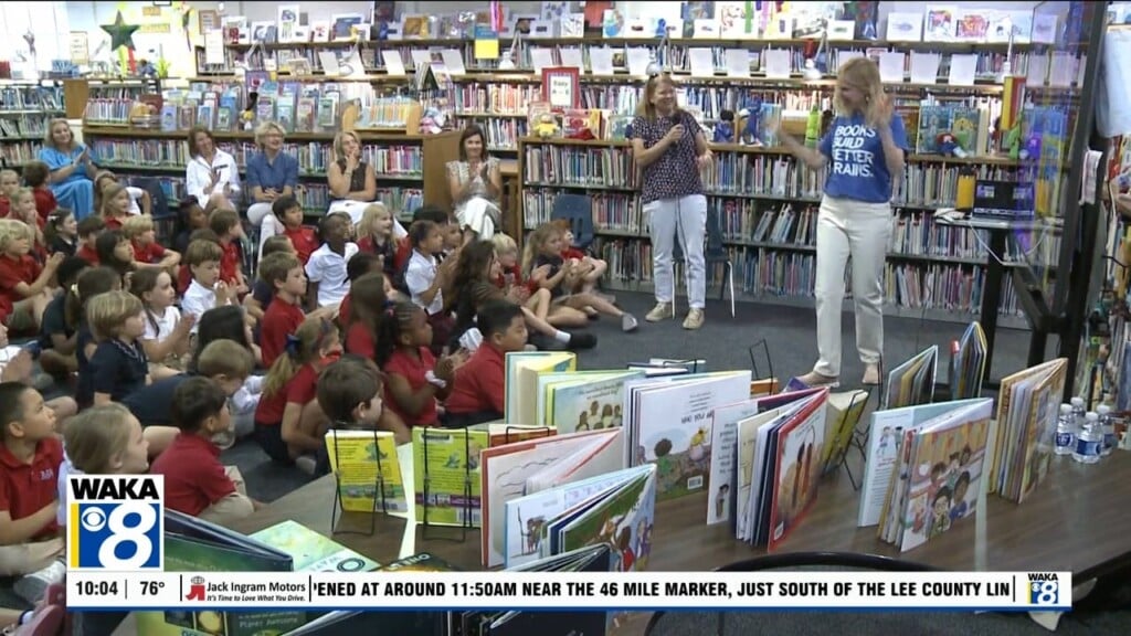 Children’s Author Stacy Mcanulty Inspires Young Writers At Montgomery Academy