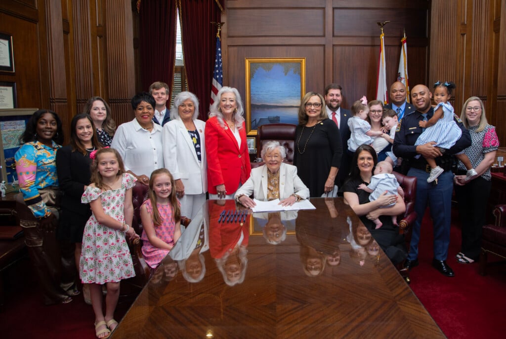 Sb199 Parental Leave Signing