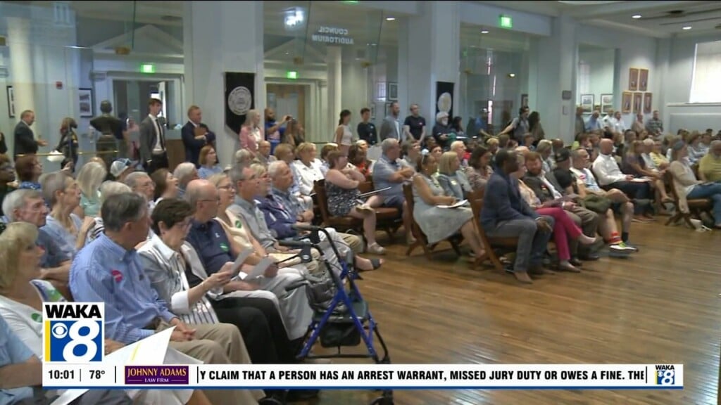 Mmfa Supporters Pack Montgomery's City Hall