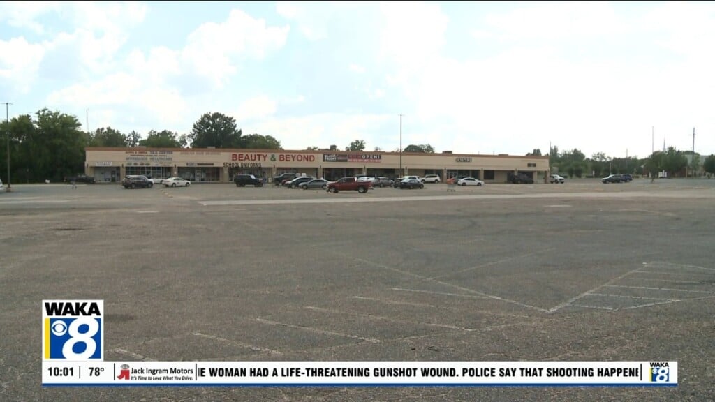 Montgomery Business Owners Frustrated About Parking Lot Parties That Turn Violent