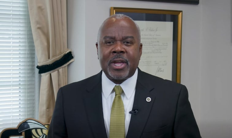 Rossquintonasu103025