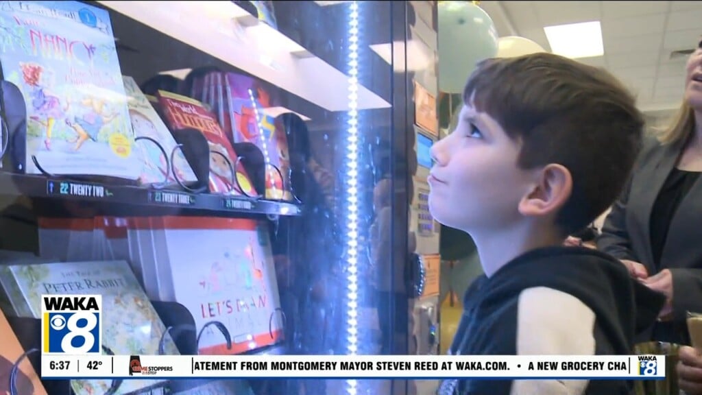 Autauga County Book Vending Machine 011426