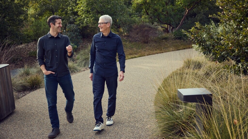Apple John Ternus Tim Cook