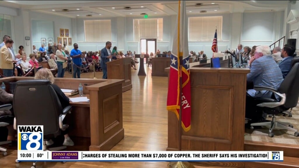 Public Packs Council Meeting As Montgomery Delays Votes On Airbnb Regulations, $375 Million Bond Proposal