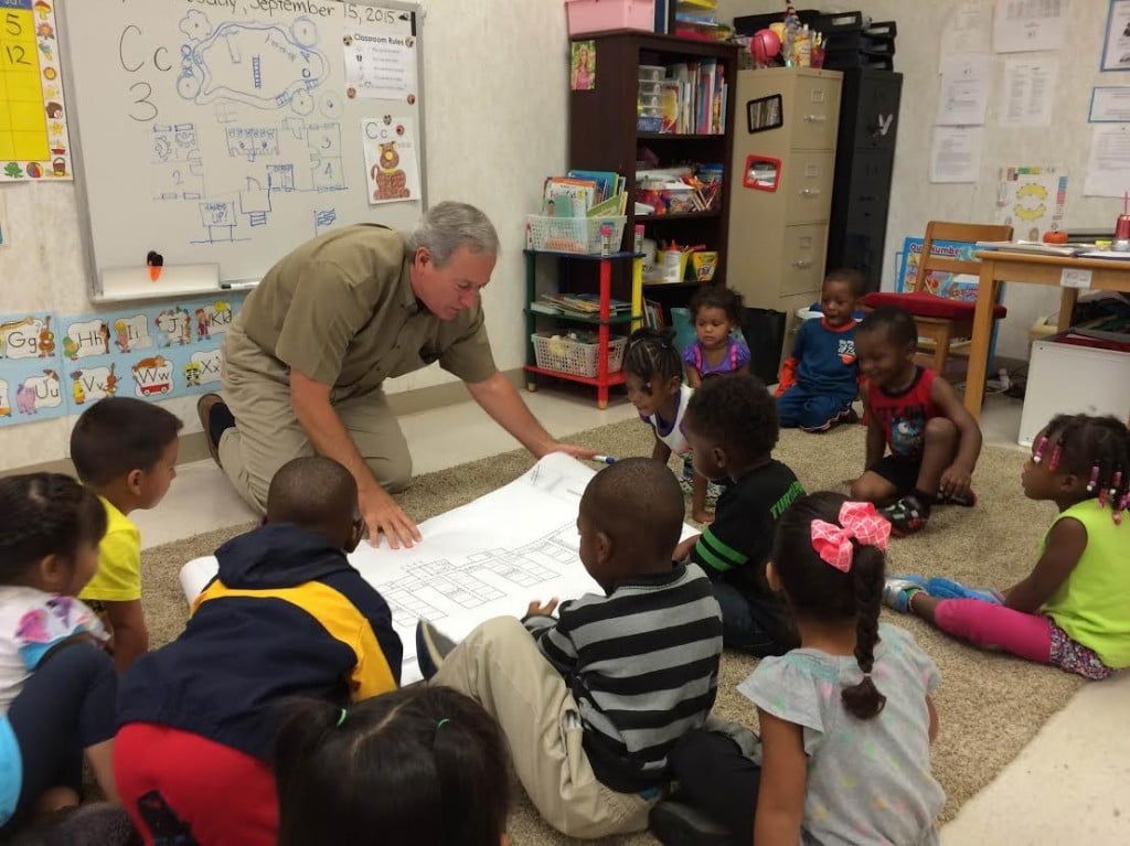 Local architect gives preschool students lesson in construction