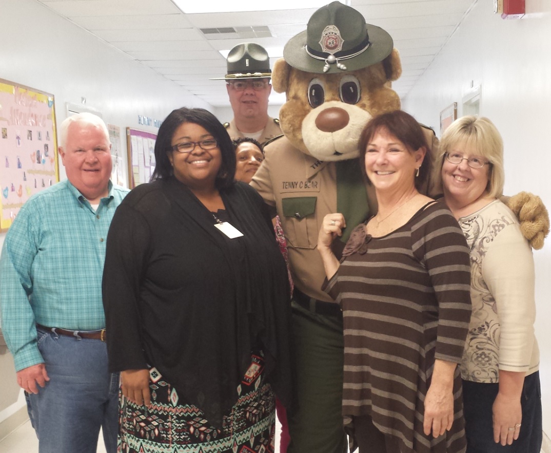 THP's 'Tenny C. Bear' visits with Headstart students WBBJ TV