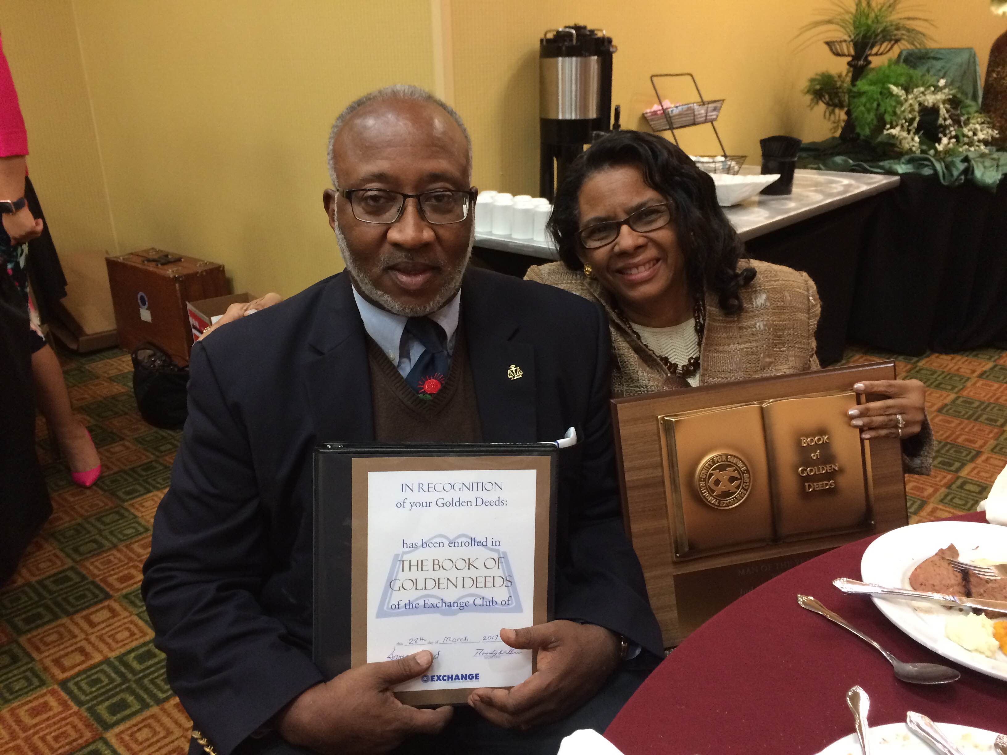 Jackson Exchange Club recognizes its Man of the Year - WBBJ TV