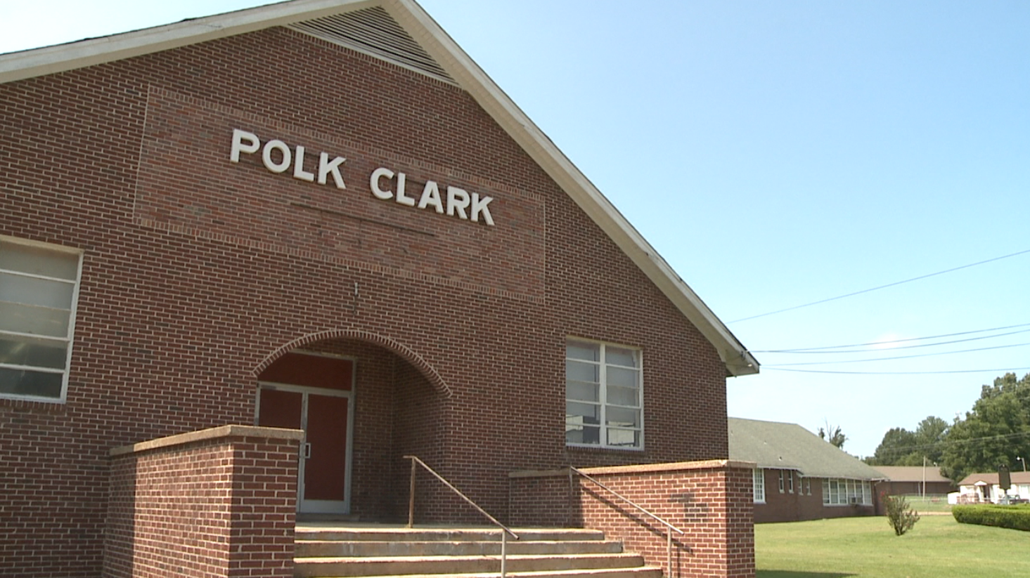 Milan community members celebrate 44th anniversary of historic building