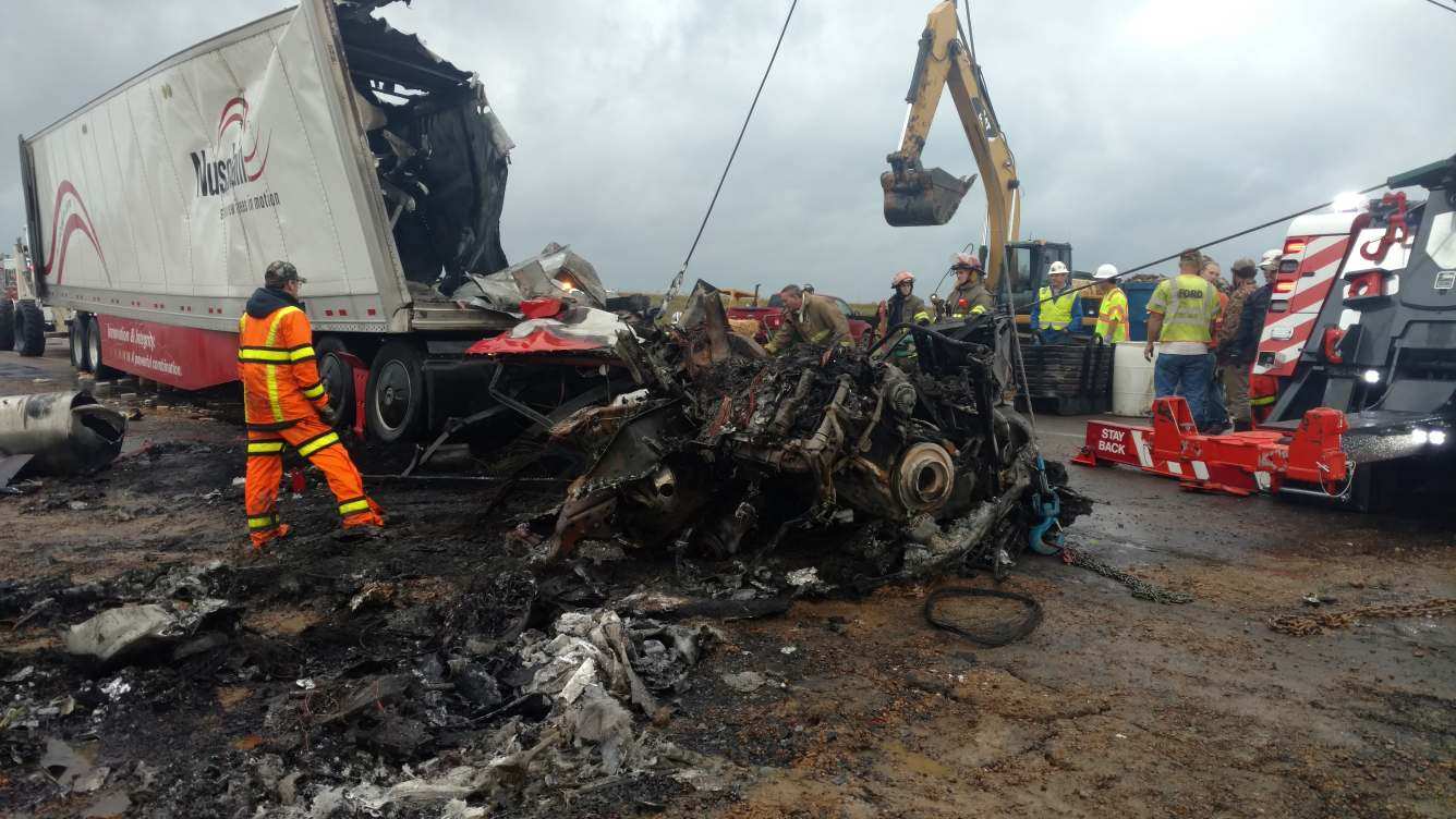 Crash shuts down Highway 51 in Obion County WBBJ TV