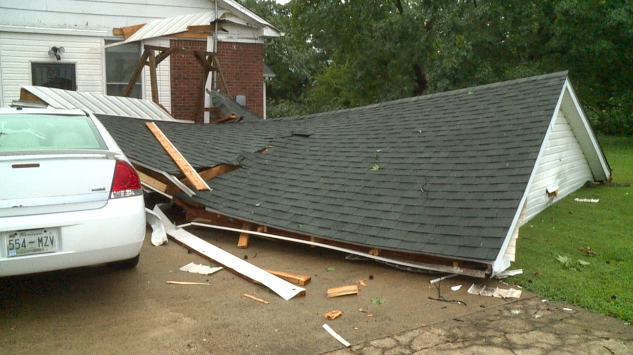 Severe Weather Causes Storm Damage Across West Tennessee - WBBJ TV