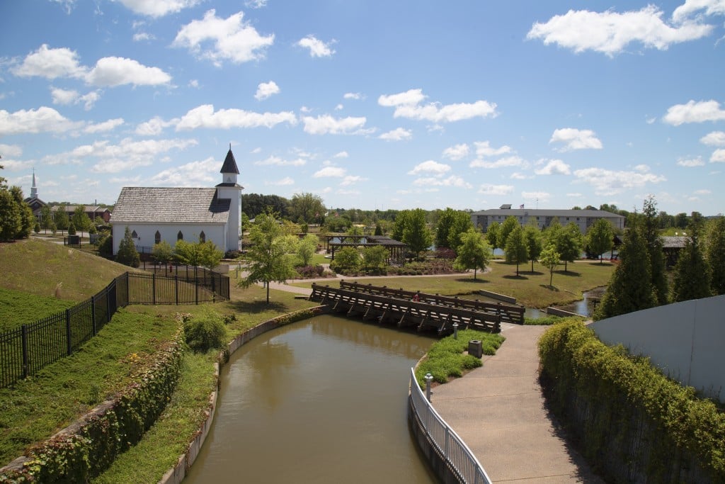 Discovery Park Of America South Side