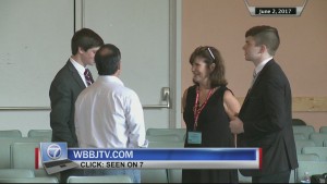 Debate Volunteers 5pm Vosot