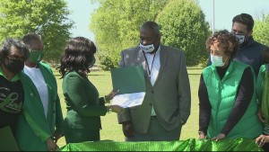 Buddy Bench 5pm Vosot