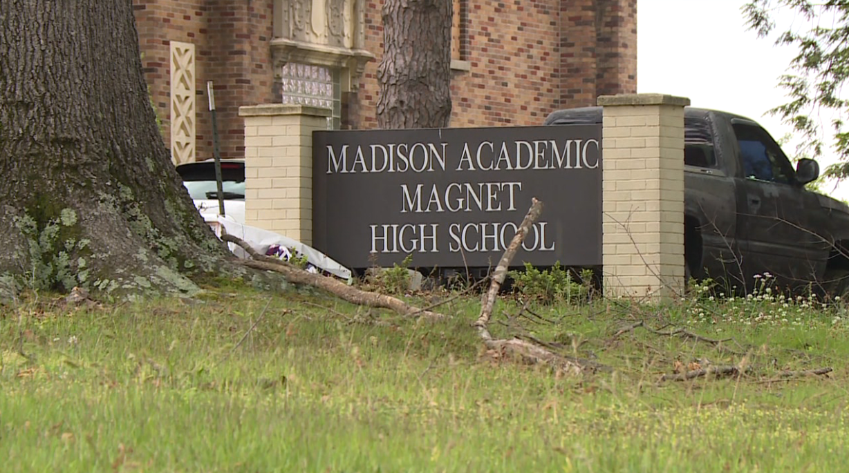 Jackson-Madison County School System to relocate central office - WBBJ TV