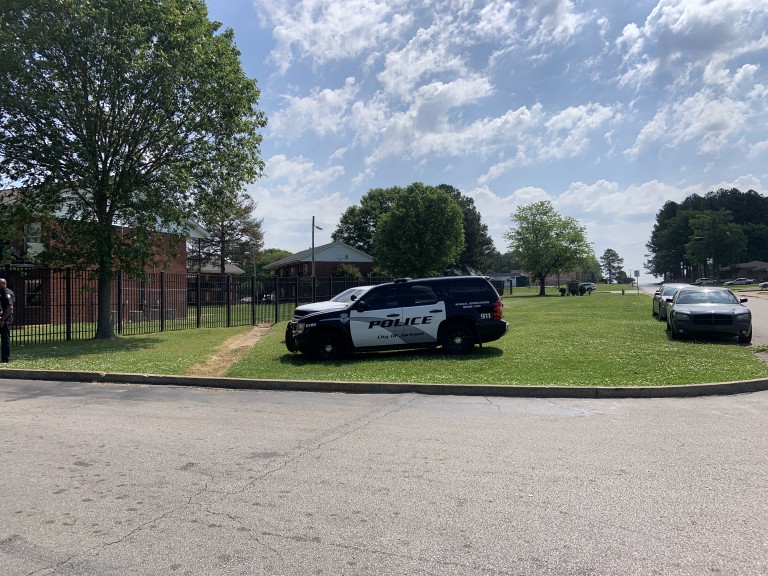 1 injured in shooting at east Jackson apartment WBBJ TV
