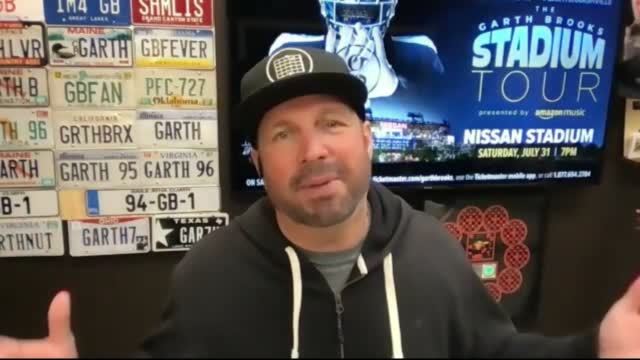 GARTH BROOKS INTERVIEW 6PM PKG WBBJ TV