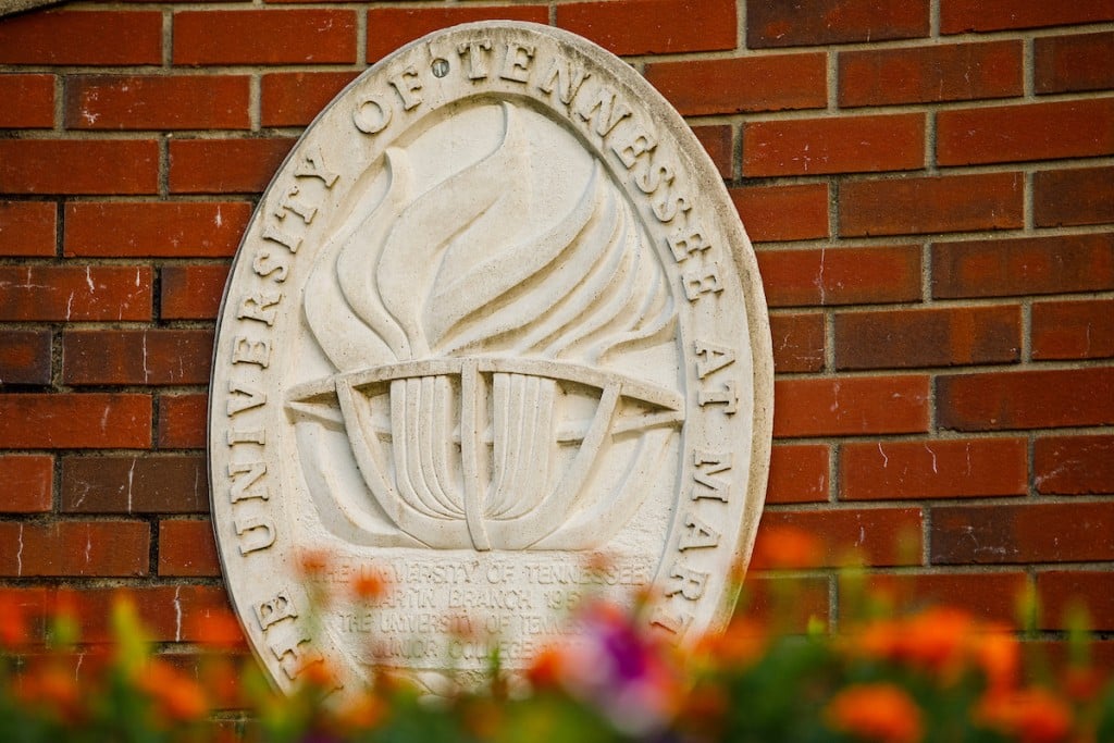 Ut Martin Logo