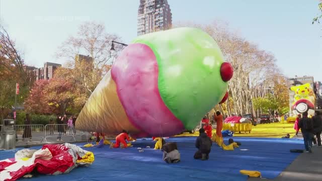 Macy's Thanksgiving Parade Returns, With All The Trimmings