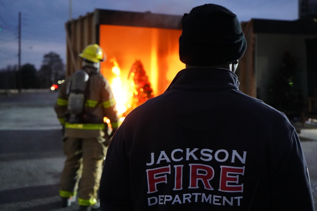 Jackson Fire Department Hosts Live Christmas Tree Burning 2