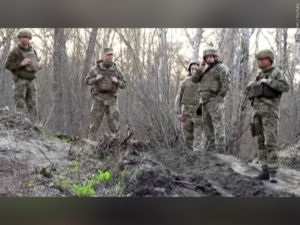 Russian Troops Along The Ukrainian