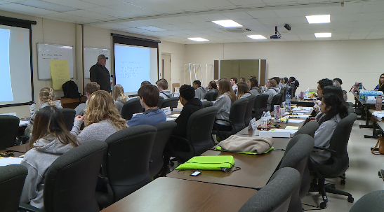 Students Tour Madison County Sheriffs Office