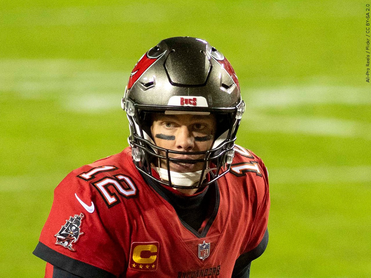 Buccaneers quarterback Tom Brady announces he has retired from the NFL, and  this time, it's for good