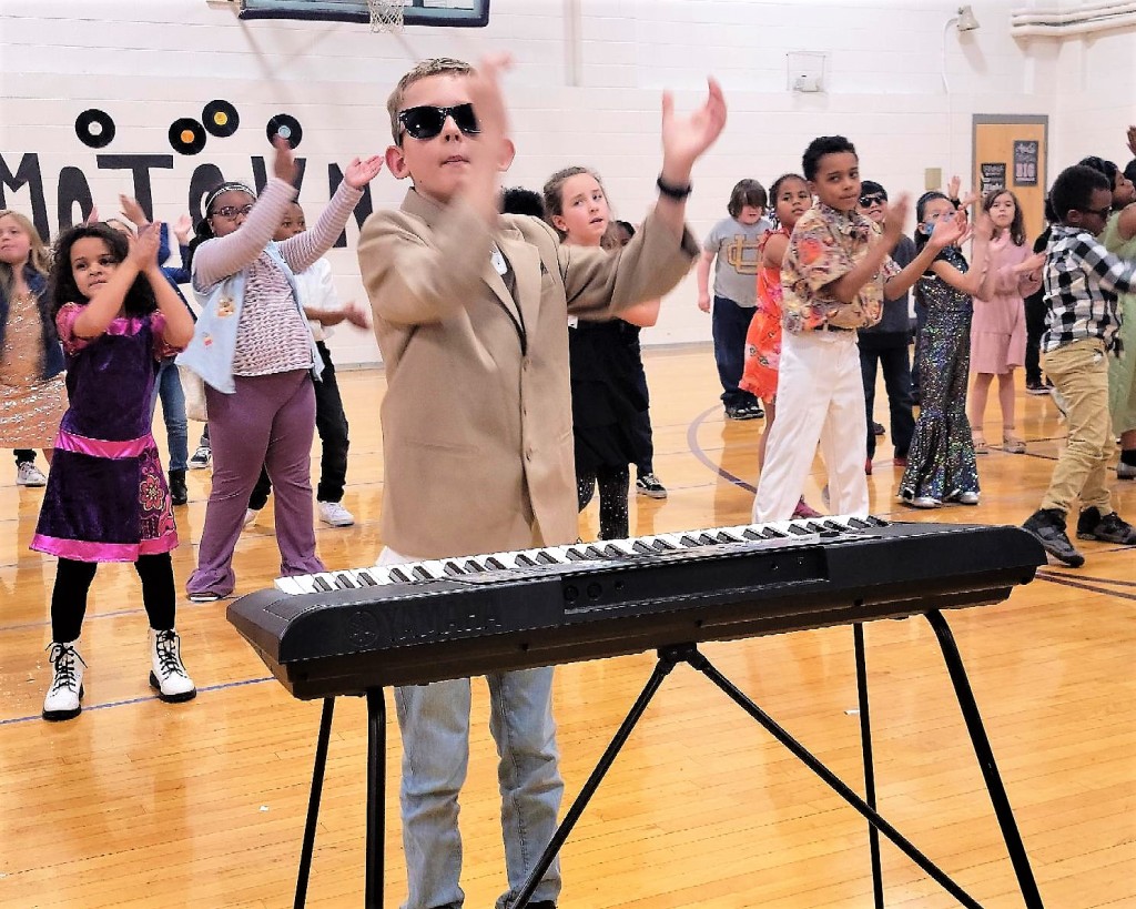 Union City Students Present Motown Magic 3