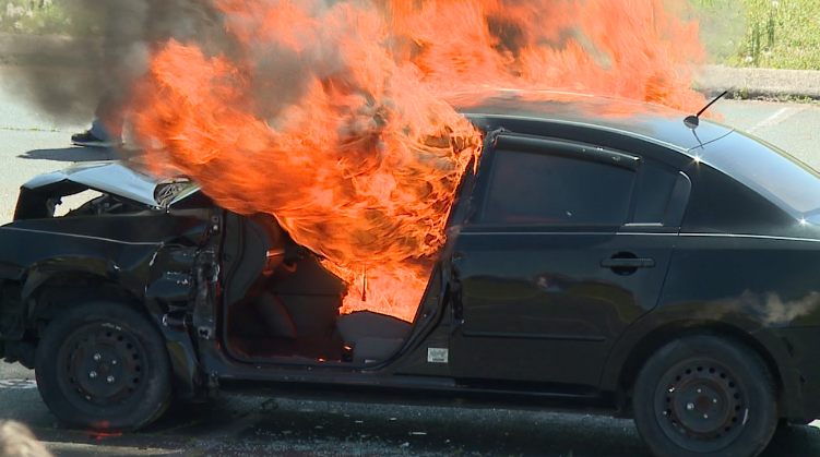 Mock Crash Shows Dangers Of Distracted Driving 2