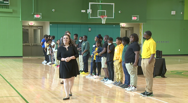 Middle Schoolers Face Pressure In The Extraordinary Shake 2