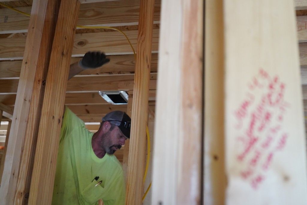 Scarlet Ropes New Home 6