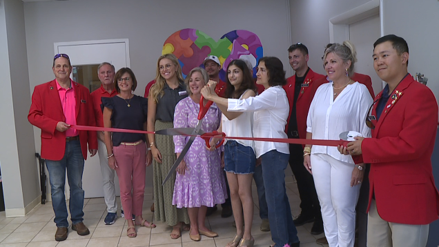 Star Center Holds Opening For New Art Room 2