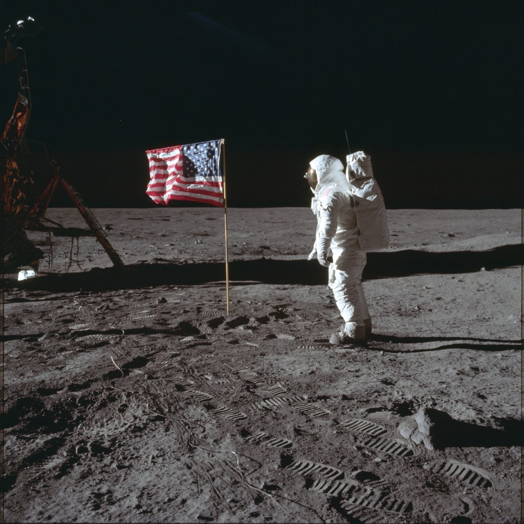 Nasa Moon Rocket