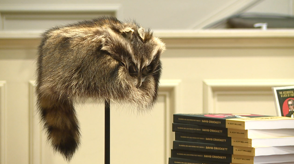 Group Marks David Crocketts 236th Birthday 3